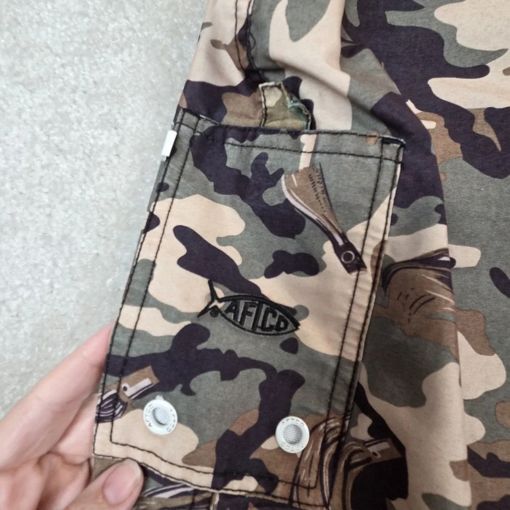 AFTCO‎ Camo Board Shorts Mens Size 36 Fishing Lure Swim Trunks Cargo